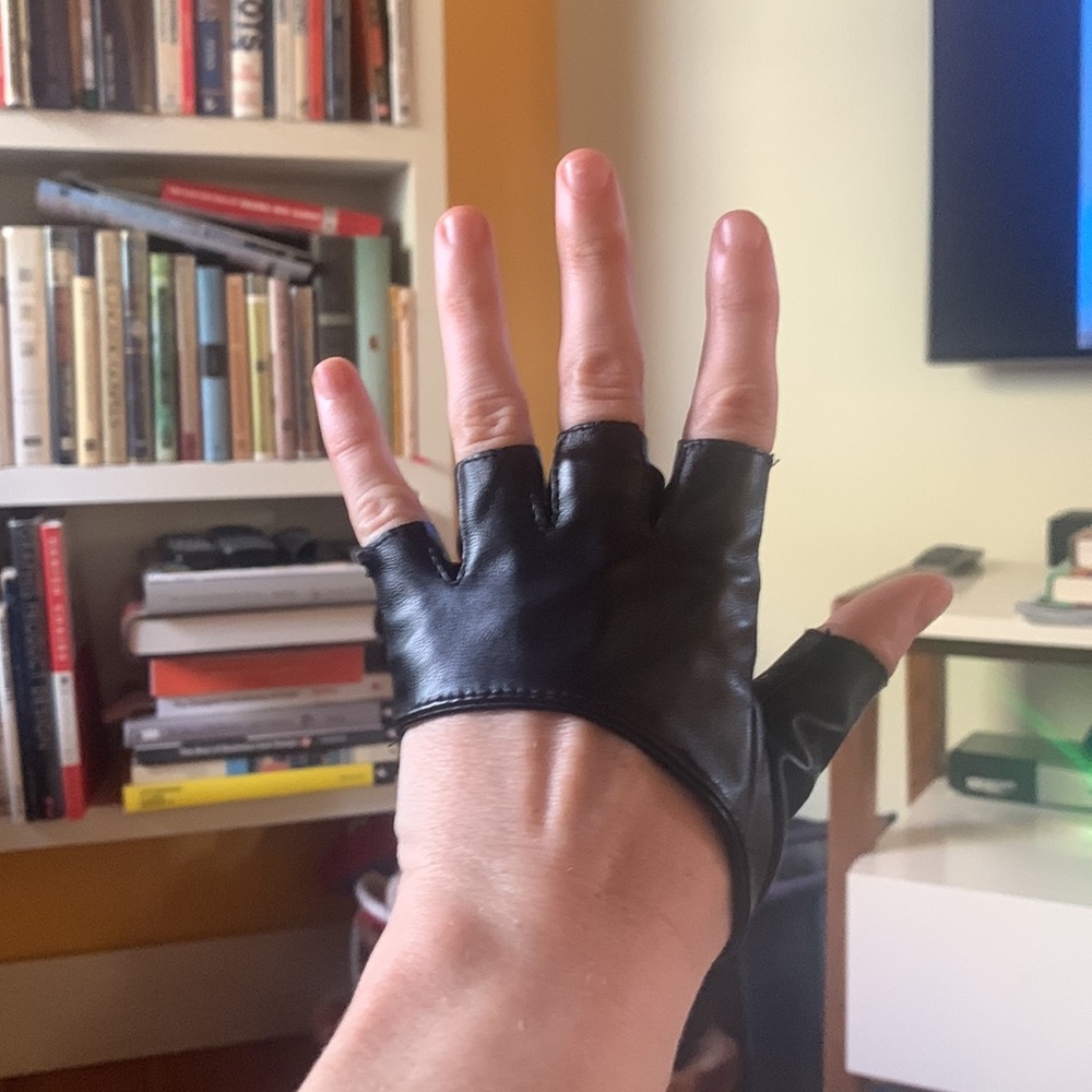 Faux leather fingerless gloves - be cool like Lady Gaga - black // size XS-S